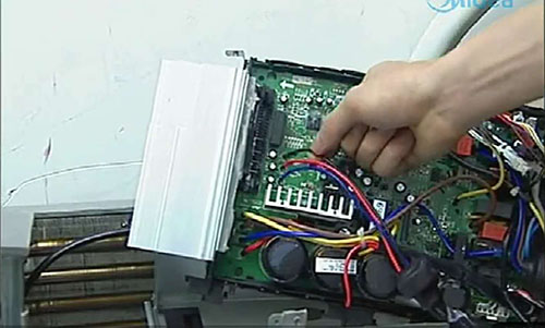 广西美的空调电话是多少