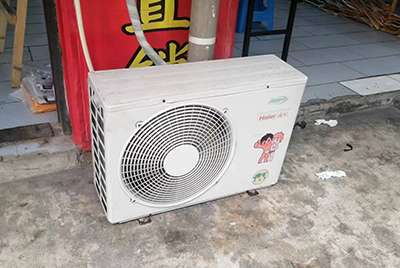 广西空调突然不制冷只吹自然风怎么办？